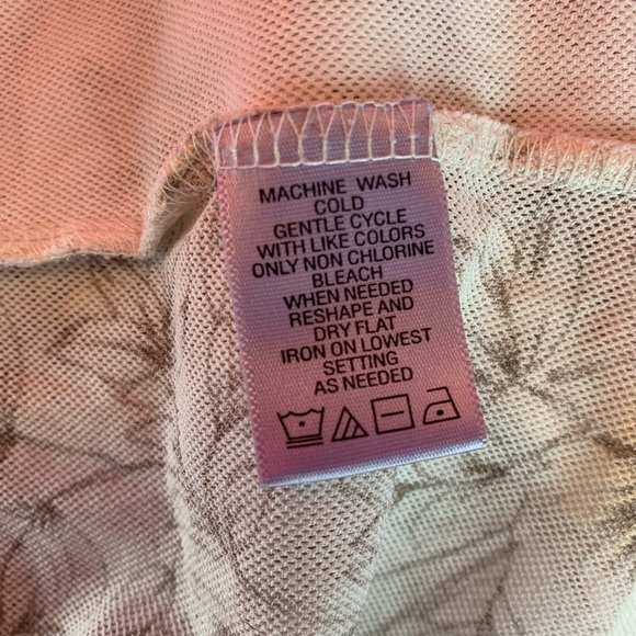 Nine & Co. cream and brown floral blouse size XL - Picture 5 of 6